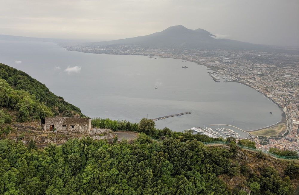 img_20240625_2225502171762711054145709