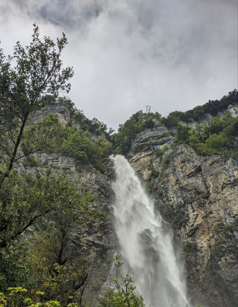 img_20240722_1945362764346066751414843