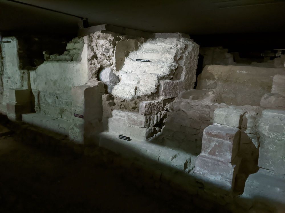 img_20240724_2000078037282842919863344